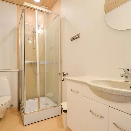 Lystrup Gamle Skole Allingabro V Holiday home Norager