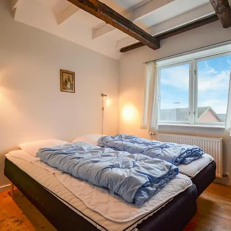 Lystrup Gamle Skole Allingabro V Holiday home